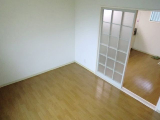 その他部屋・スペース　★明るい洋室6帖です★