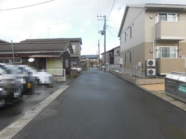 その他　前面道路（その他）まで0m