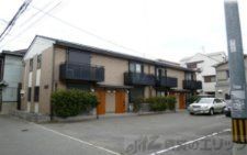建物外観　駐車場
