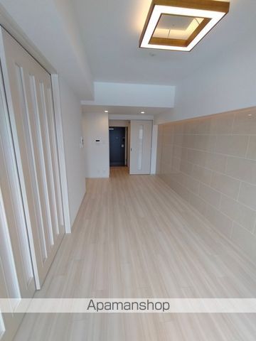 プレジオ城東の居間写真