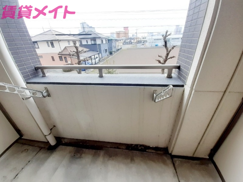 バルコニー　同型参考写真