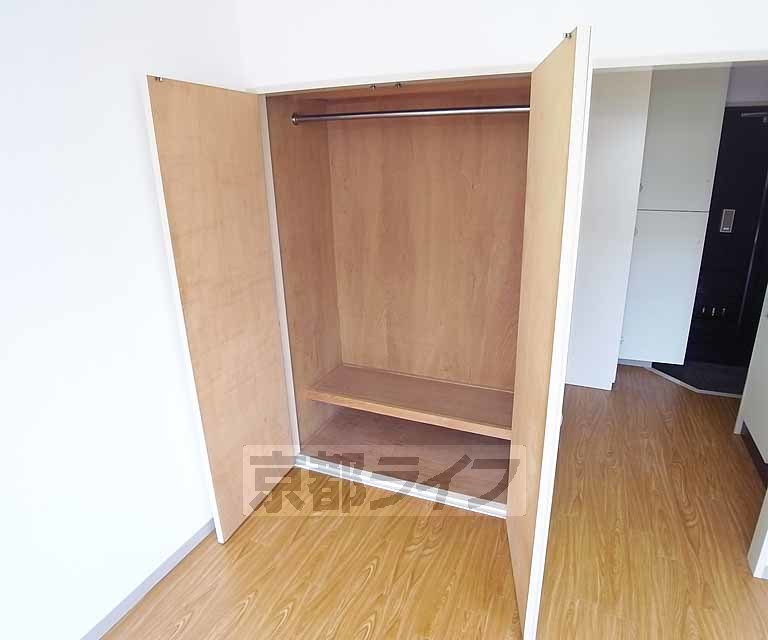 収納　大きな押入れです。