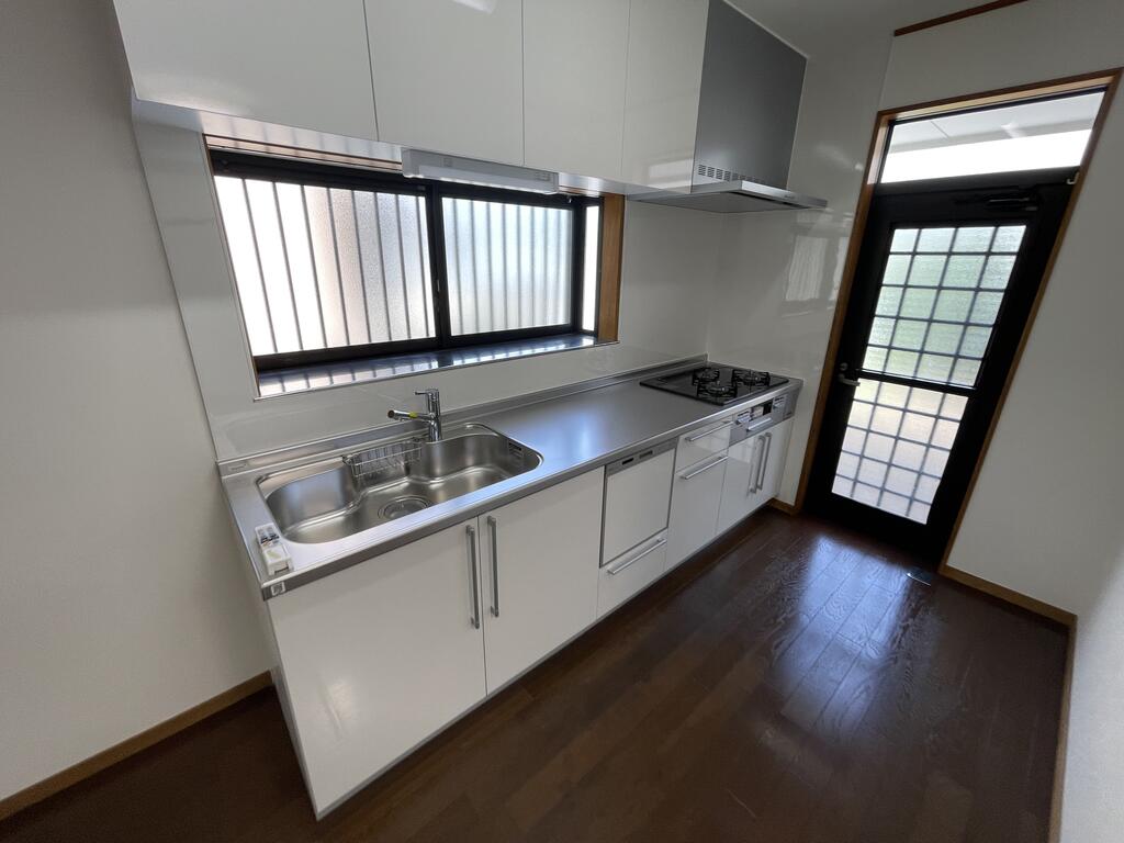 福島町貸住宅のキッチン写真