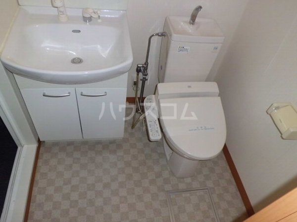 アルカサーノ新杉田のトイレ写真