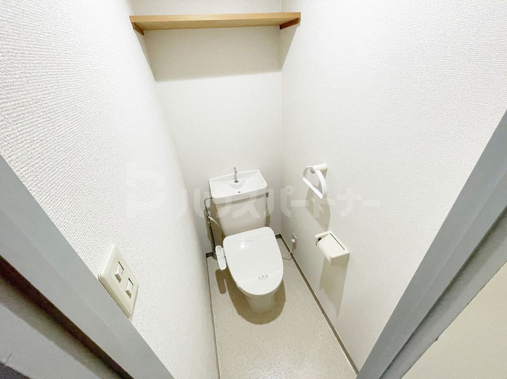 トイレ　※別号室参考写真※