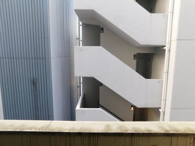 阪急神戸線 神戸三宮駅 徒歩4分 築41年