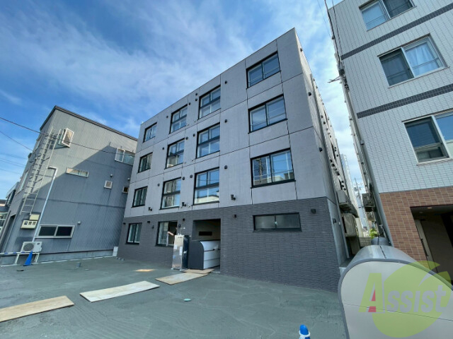 建物外観　白石区本通１３「Ｆｏｒｅｓｔ　Ｐａｒｋ　南郷１３」