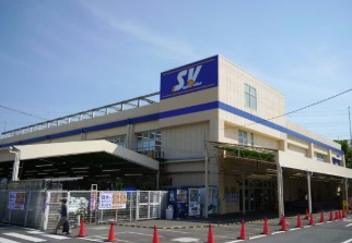 スーパー　SuperValue(スーパー バリュー) 杉並高井戸店（スーパー）まで2596m