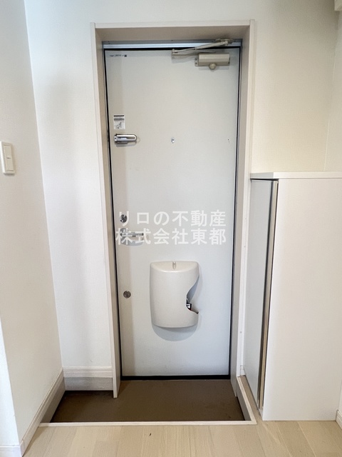 玄関　すっきりシンプルな玄関スペースです！
