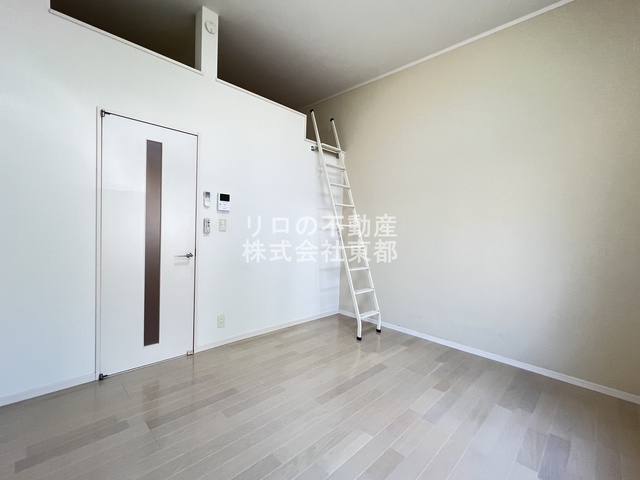その他部屋・スペース　天井高の開放感が気持ちいいロフト付きのお部屋です☆