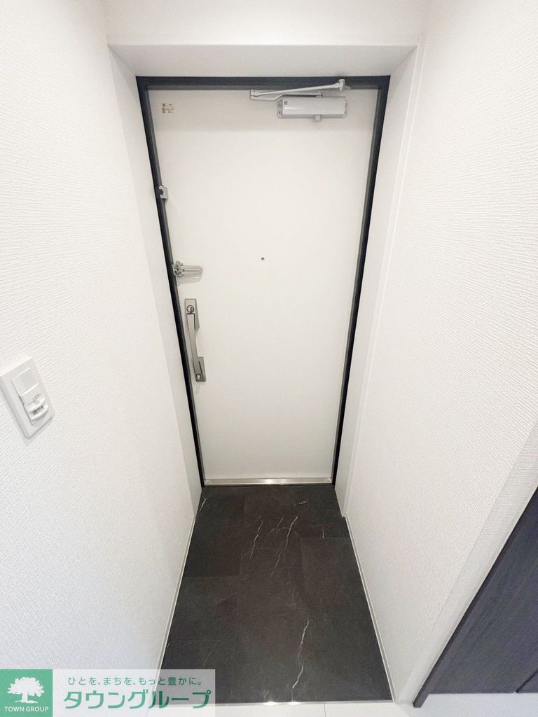 玄関　設備