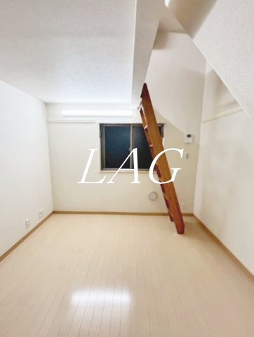 居室・リビング　洋室のお部屋です。