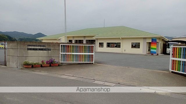 幼稚園・保育園　香蘭女子短期大学附属那珂川第二幼稚園（幼稚園・保育園）まで417m
