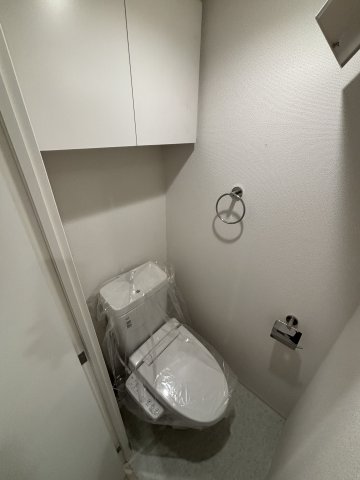 セレニテ谷町四丁目アリエのトイレ写真