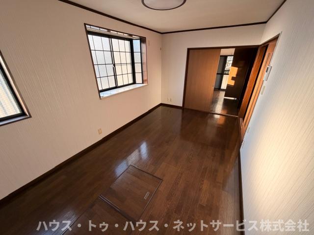 エステートピアの居間写真