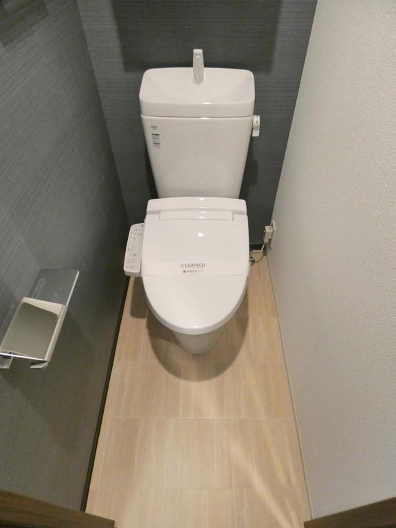 トイレ　トイレ