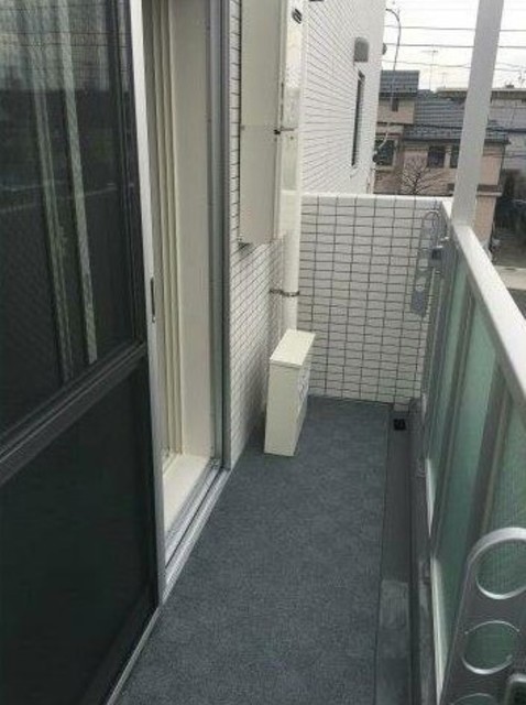 バルコニー　バルコニーあります
