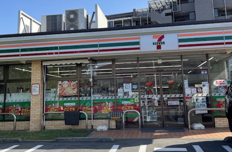 コンビニ　セブンイレブン世田谷桜上水1丁目店（コンビニ）まで374m
