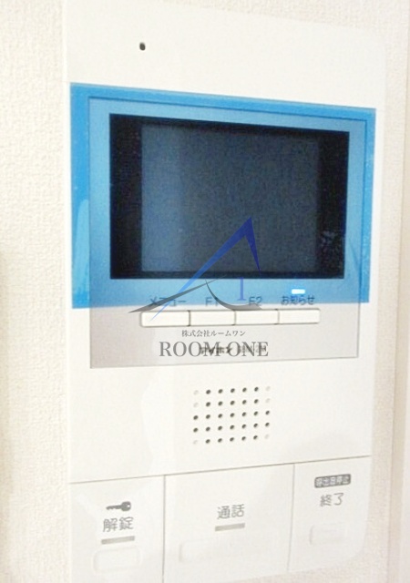 セキュリティ　モニター付きインターホンです。