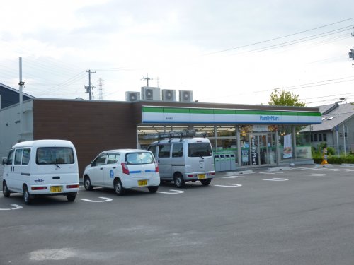 コンビニ　ファミリーマート大高南店（コンビニ）まで1148m