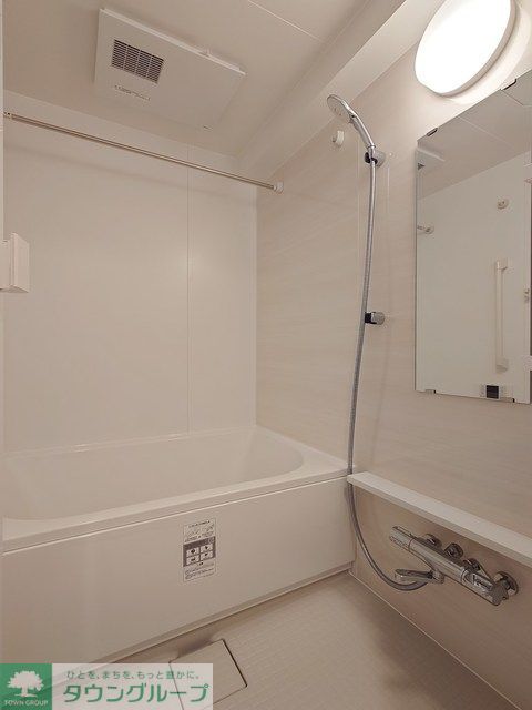 バス・シャワールーム　※写真は同タイプ住戸です。