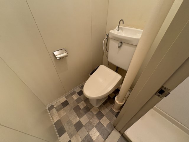YKビルのトイレ写真