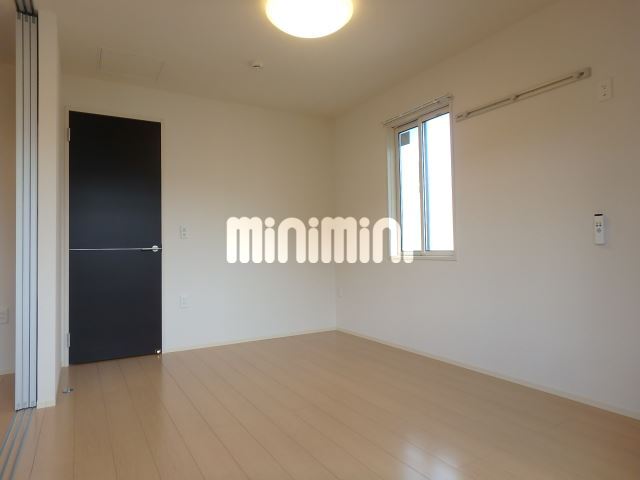 その他部屋・スペース　６帖の洋室です。