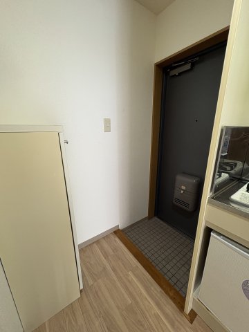 グリーンヒルズV番館の玄関写真