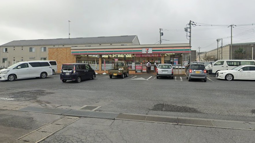コンビニ　セブンイレブン 土浦白鳥店（コンビニ）まで570m