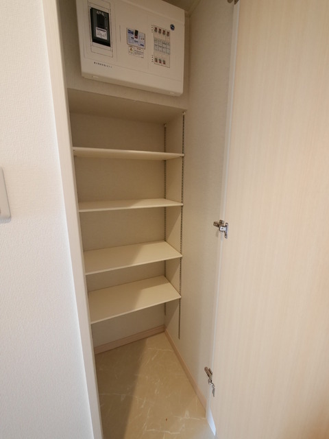 その他設備　シューズボックス