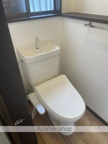 小田急江ノ島線 善行駅 徒歩39分 3階建 築35年のトイレ写真