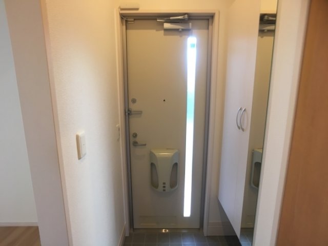 玄関　玄関