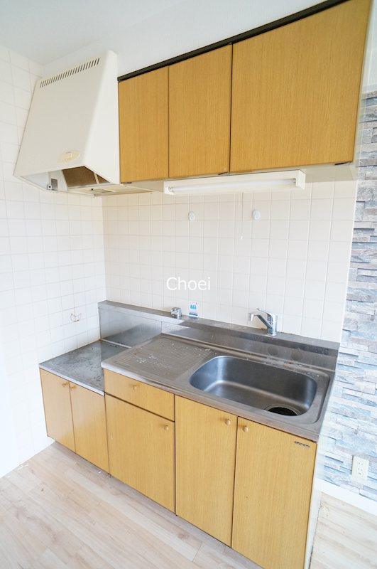 キッチン　※同タイプ・別部屋の参考写真です