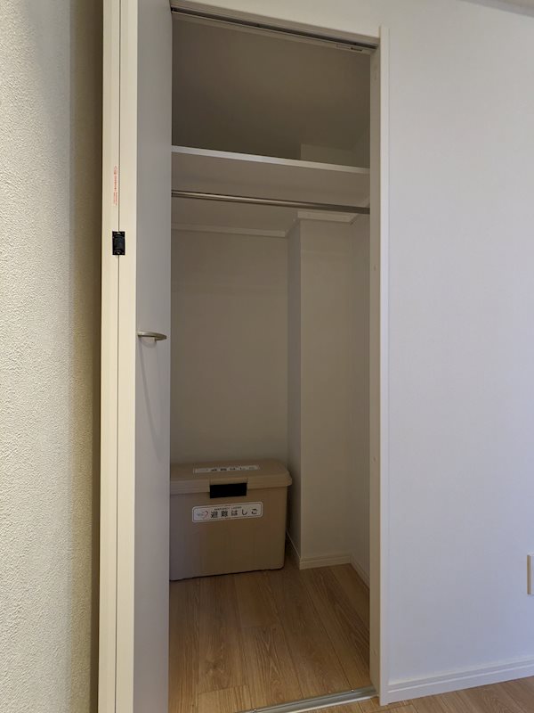 収納　（別タイプ参考写真）ベルノワール王子　北区王子２