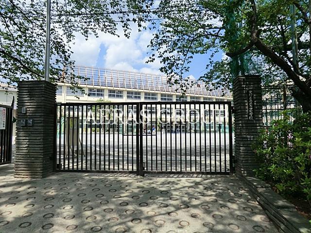 小学校　中野区立江古田小学校（小学校）まで1030m