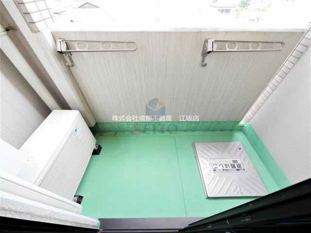 地下鉄御堂筋線 江坂駅 徒歩8分 6階建 築22年の内装写真