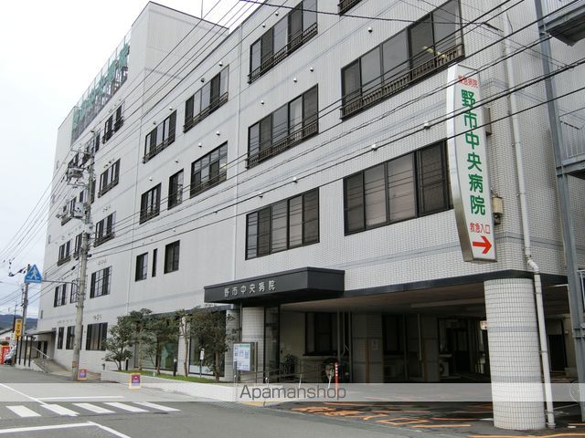 病院　野市中央病院（病院）まで2240m