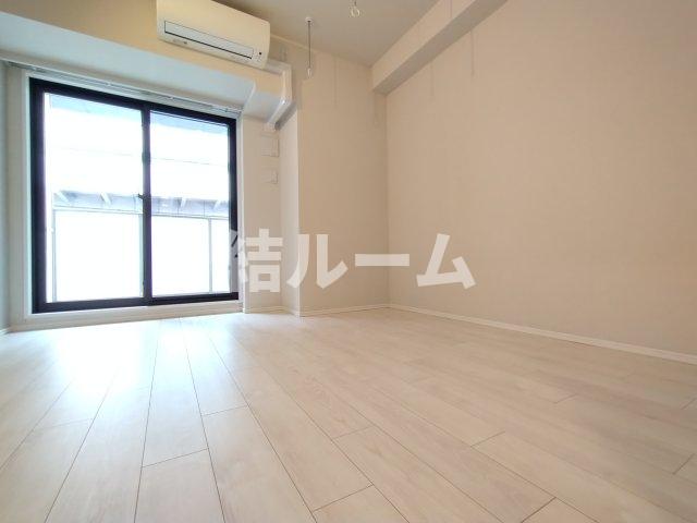 ＪＲ埼京線 板橋駅 徒歩8分 14階建 築9年の居間写真