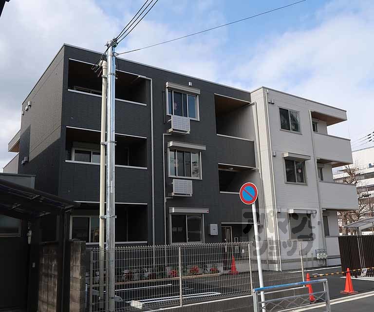 リンクレール宮の森の外観写真