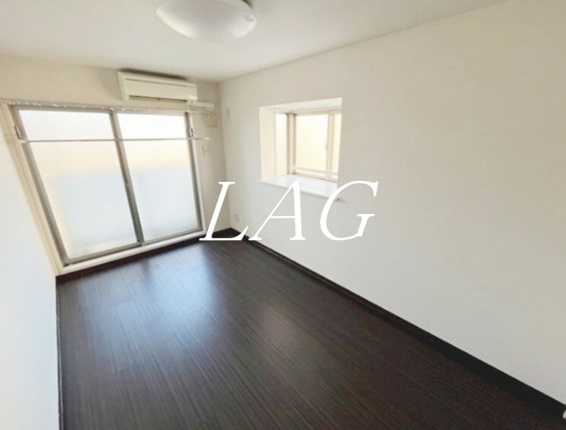 居室・リビング　洋室のお部屋です。