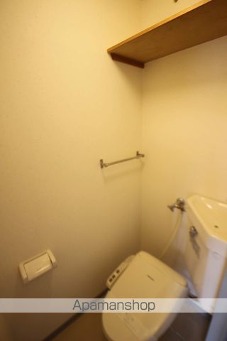 地下鉄南北線 北１２条駅 徒歩2分 5階建 築41年のトイレ写真