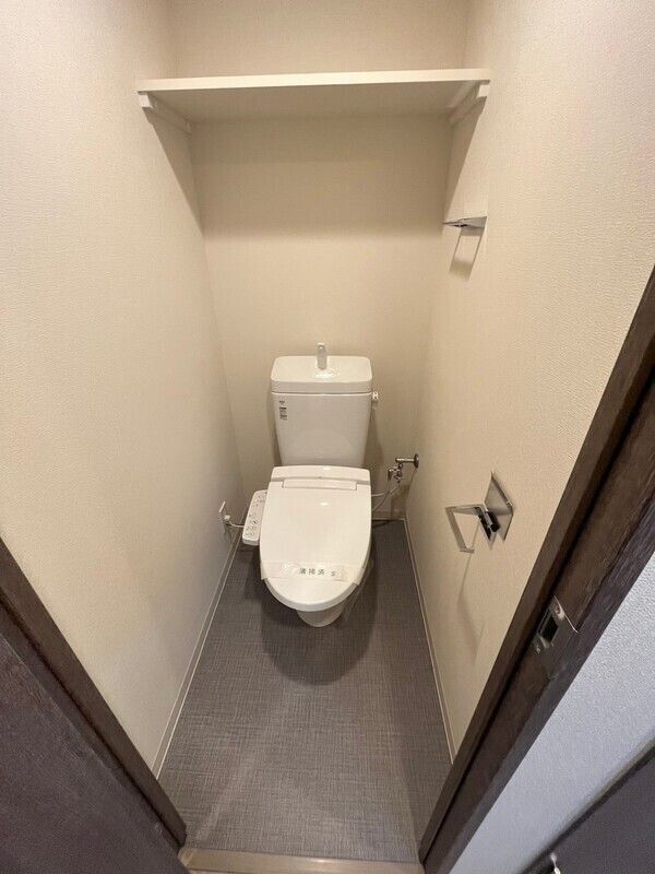地下鉄谷町線 都島駅 徒歩10分 11階建 築6年のトイレ写真