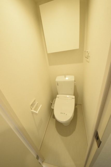 京成本線 京成津田沼駅 徒歩10分 3階建 築10年のトイレ写真