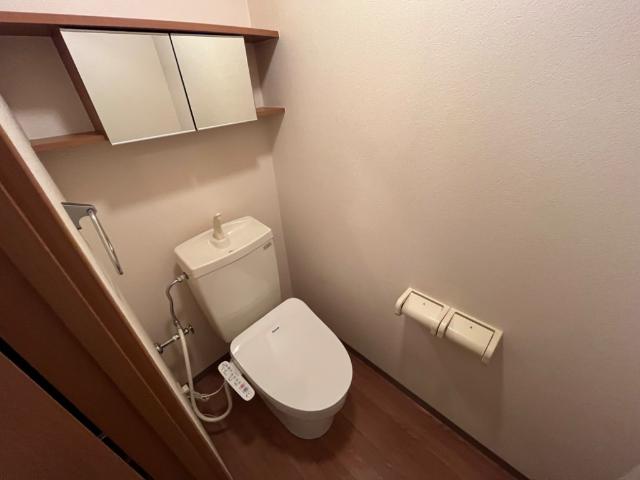 トイレ　シャワー付トイレ