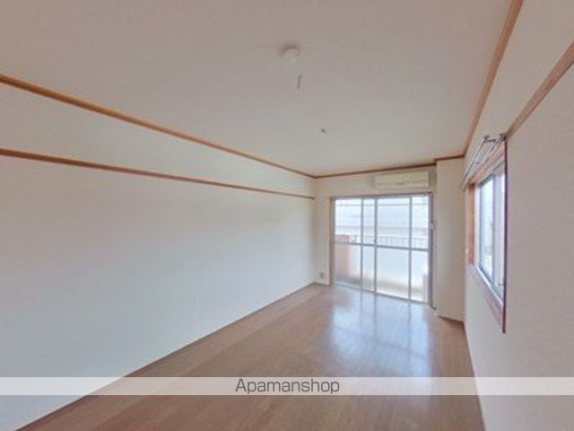 高橋ハイツの居間写真