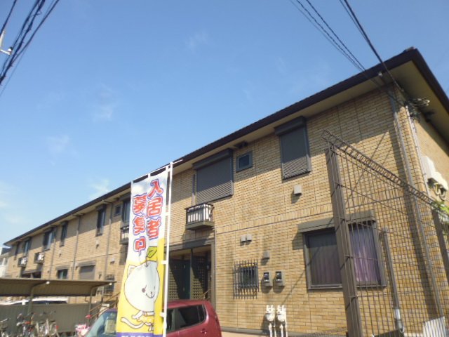 京王線 南平駅 徒歩8分 築21年