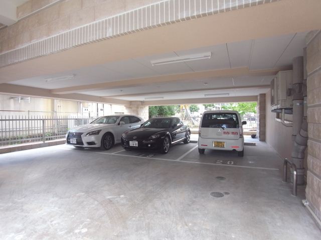 その他　駐車場