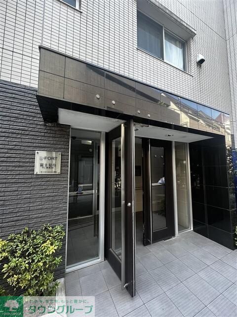 西武池袋線 富士見台駅 徒歩1分 7階建 築19年の外観写真
