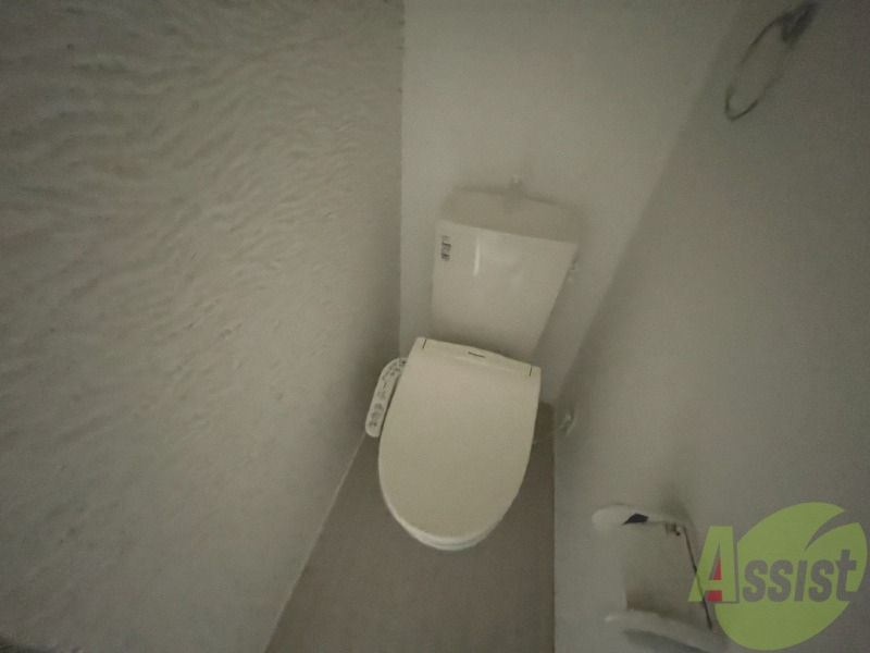 トイレ　トイレは清潔感があり安心して使用できそうです。