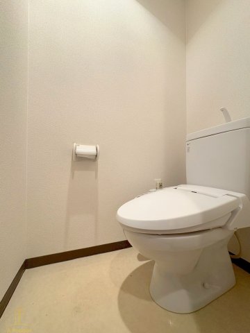 トイレ　クレイルタワー